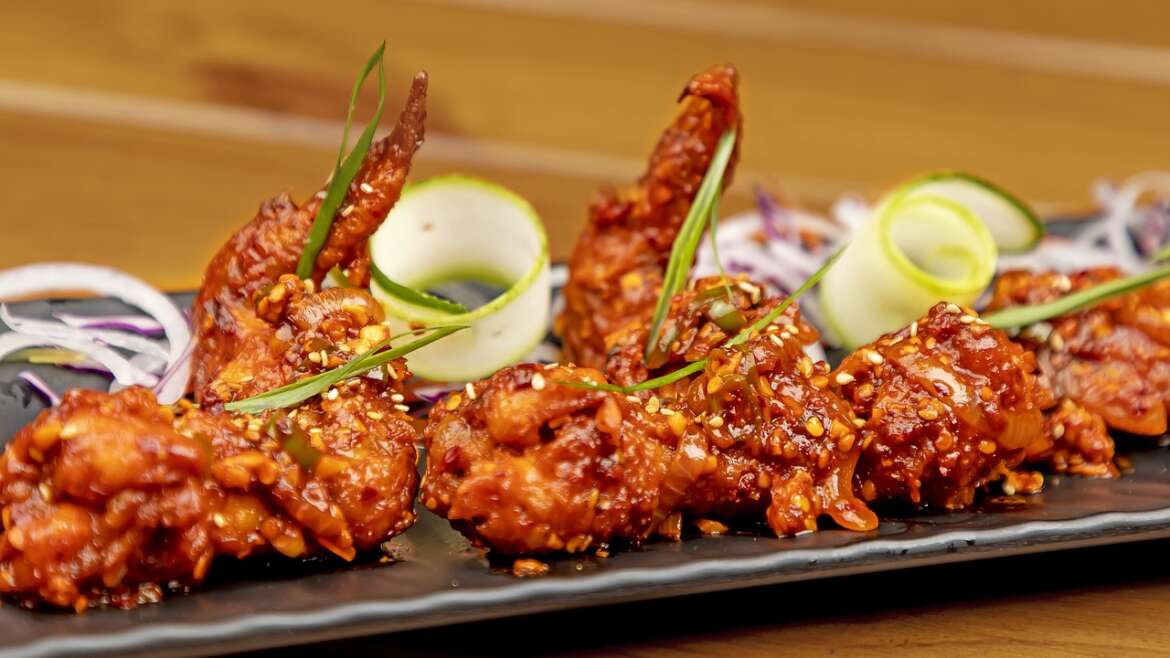 5 PCs Wings